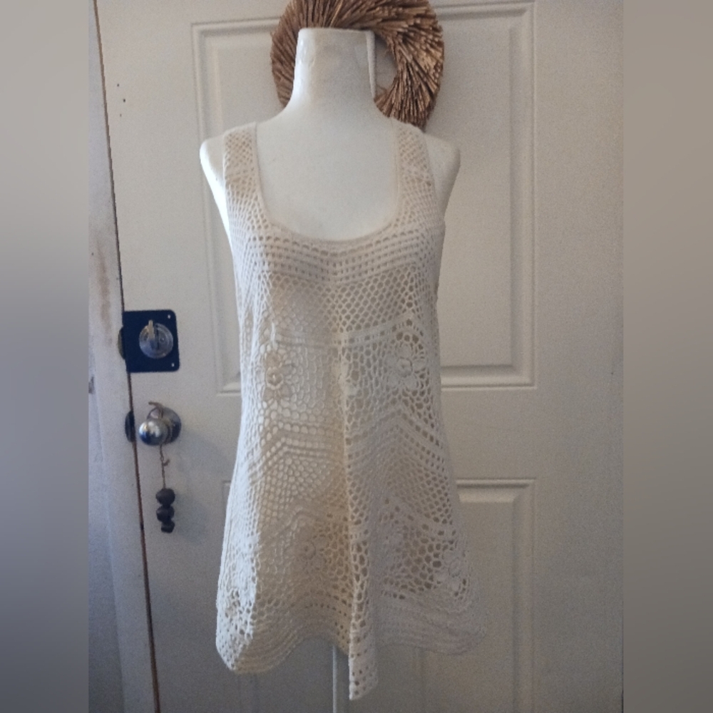 Crochet Cream Sleeveless Top